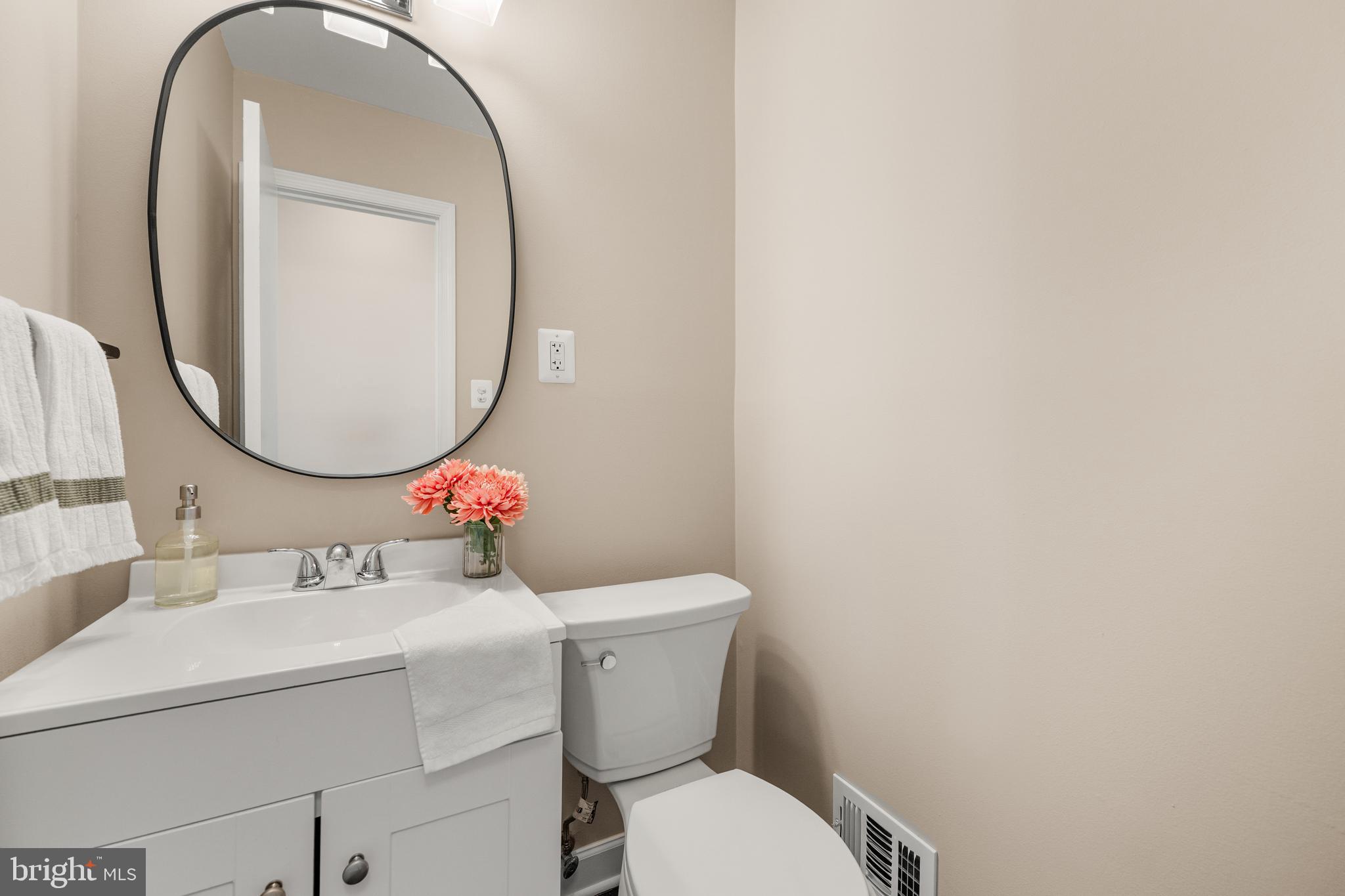 9078 BROOK FORD ROAD