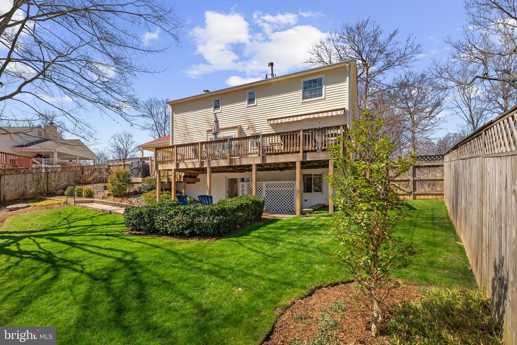 9078 BROOK FORD ROAD