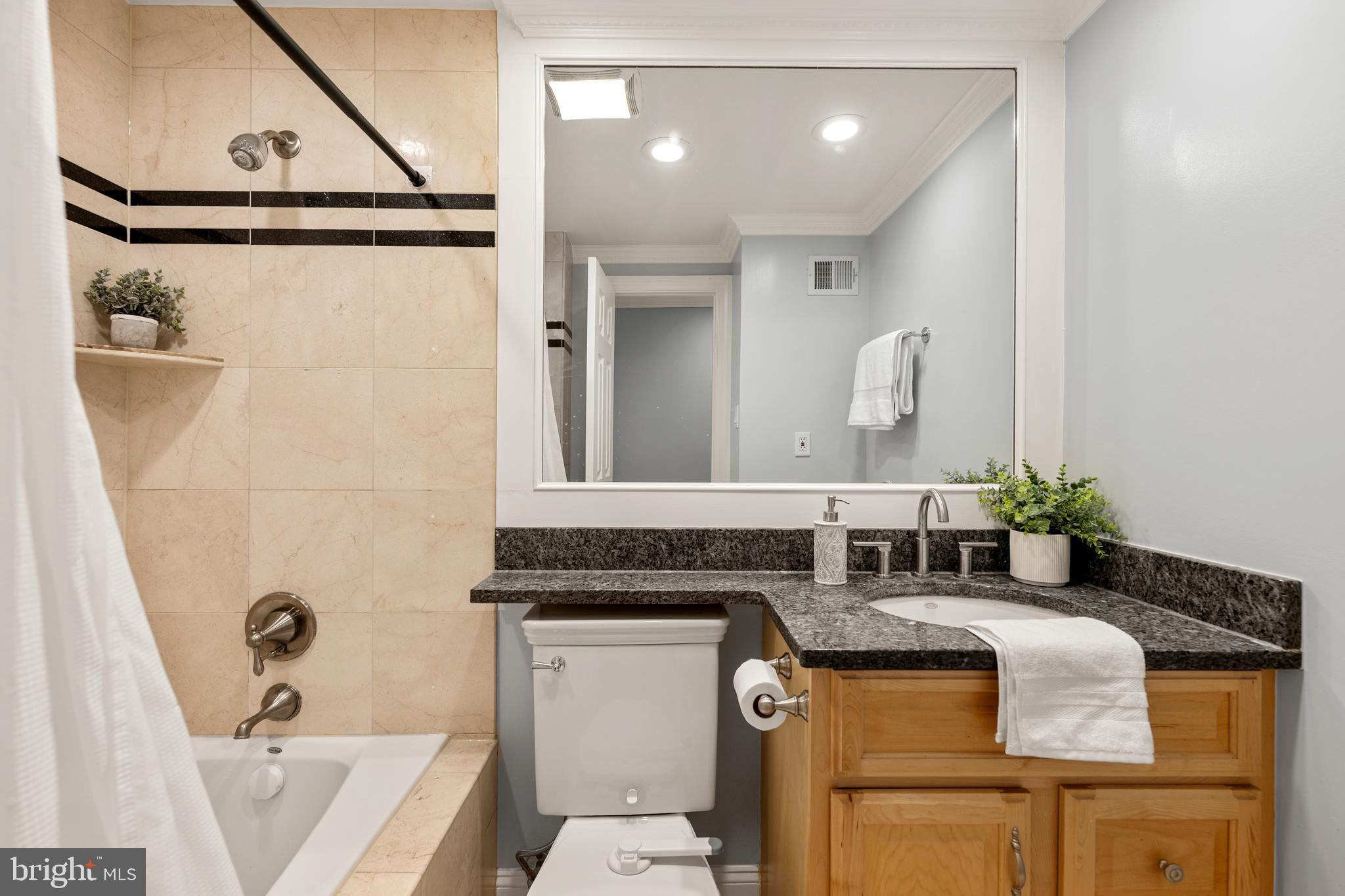 8463 YELLOW LEAF COURT