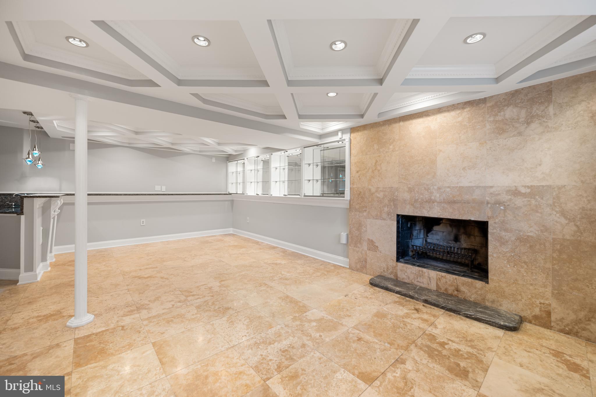 8463 YELLOW LEAF COURT