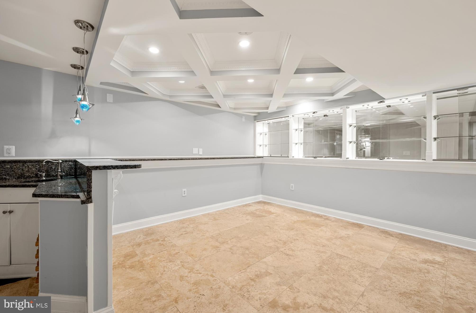 8463 YELLOW LEAF COURT