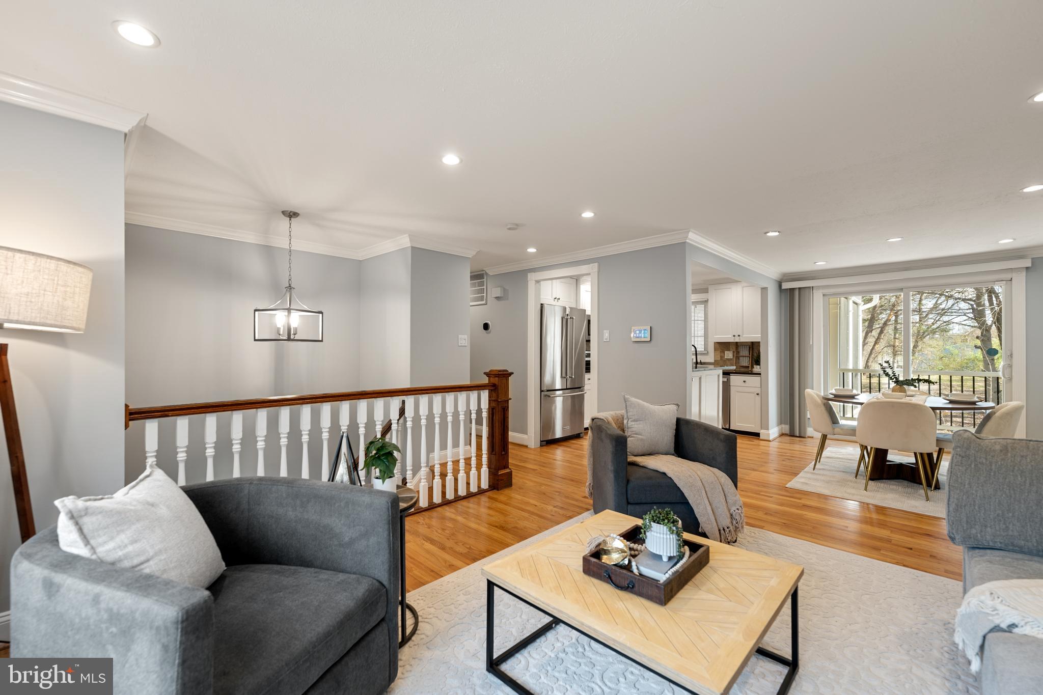 8463 YELLOW LEAF COURT