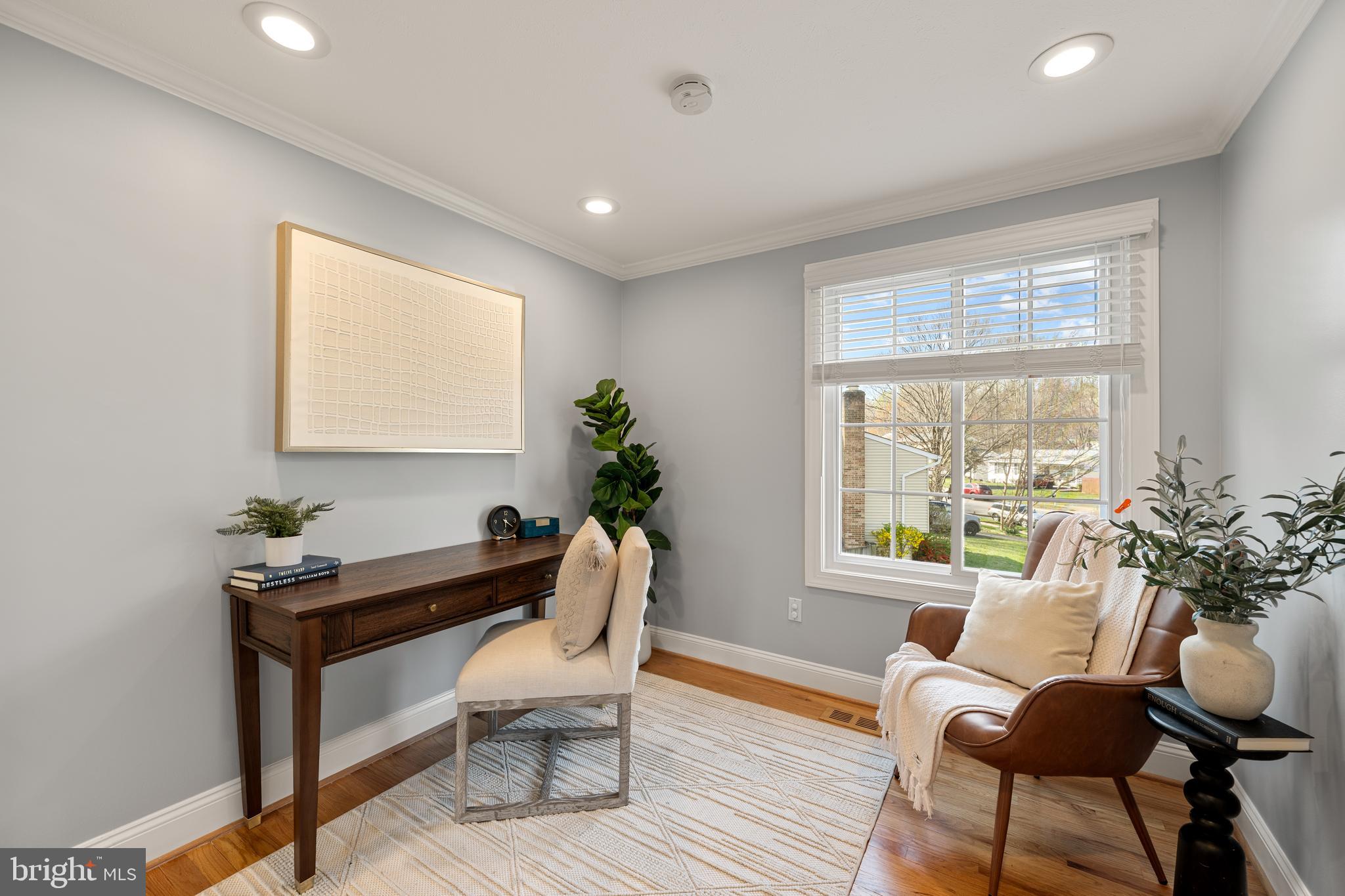 8463 YELLOW LEAF COURT