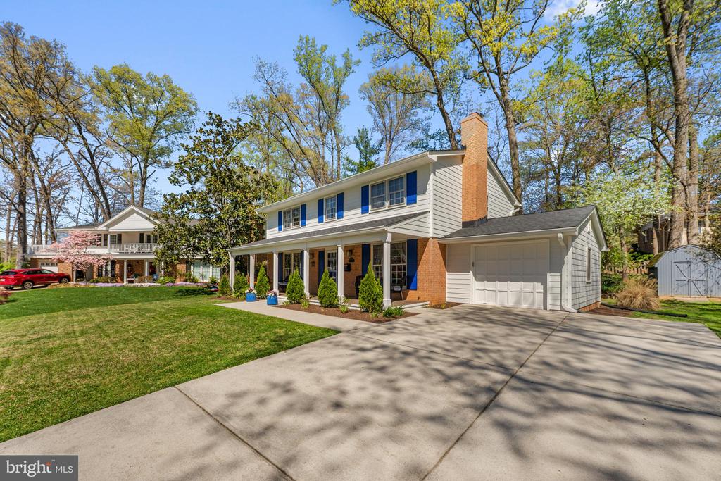 6703 NORVIEW COURT