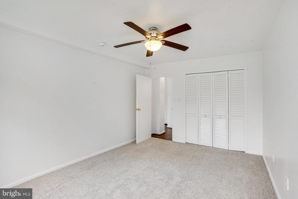 6621 WAKEFIELD DRIVE 510