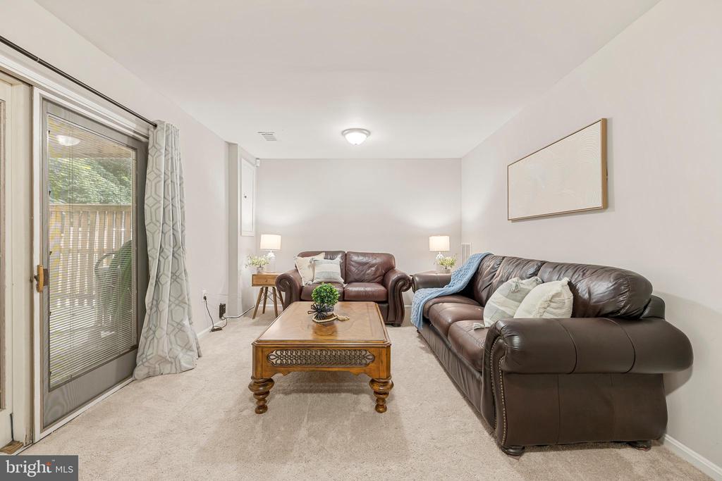6317 BUFFIE COURT