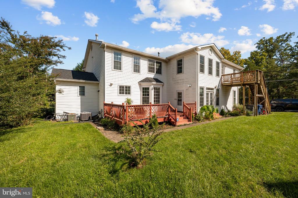 6612 QUANDER ROAD
