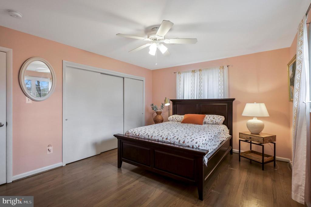 3113 WOODLAND LANE
