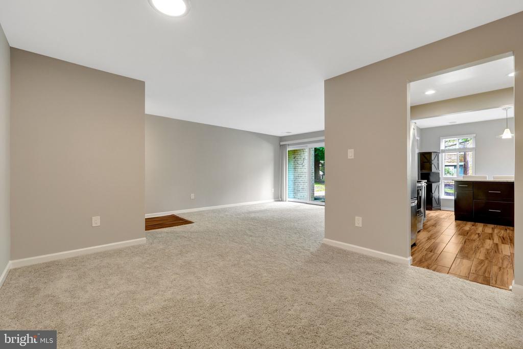 551 FLORIDA AVENUE Unit: T-3