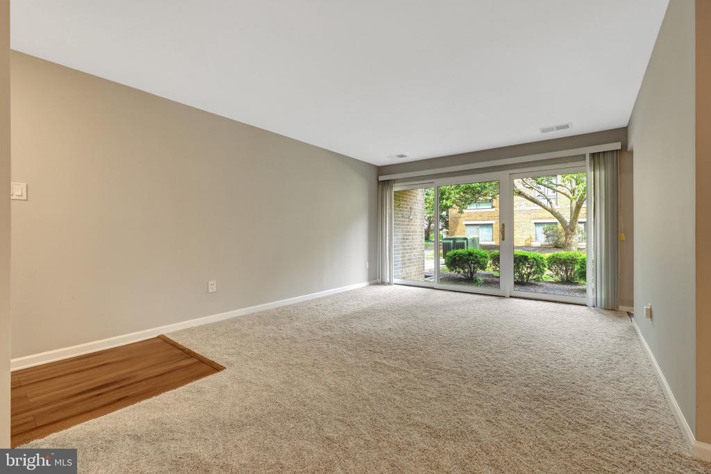 551 FLORIDA AVENUE Unit: T-3