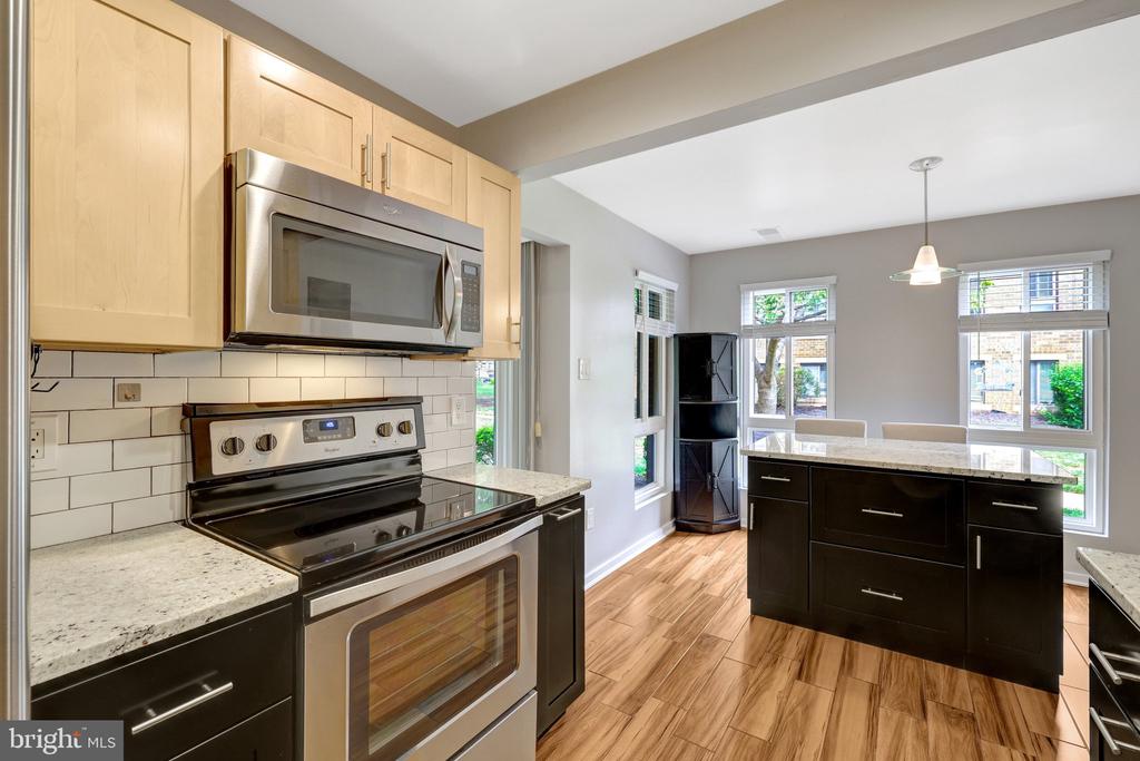 551 FLORIDA AVENUE Unit: T-3