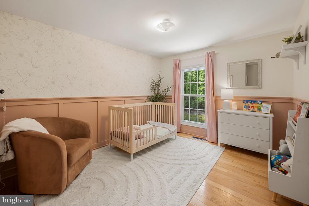 10729 SHINGLE OAK COURT