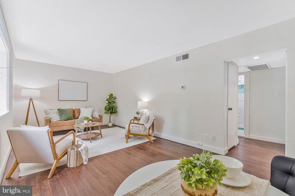 2917 WILLSTON PLACE Unit: 136
