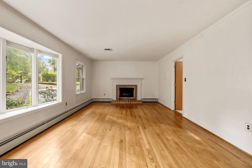 10838 HENDERSON ROAD