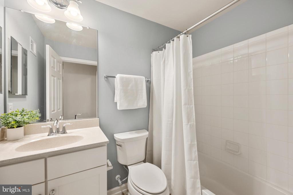 25236 ORCHARD VIEW TERRACE