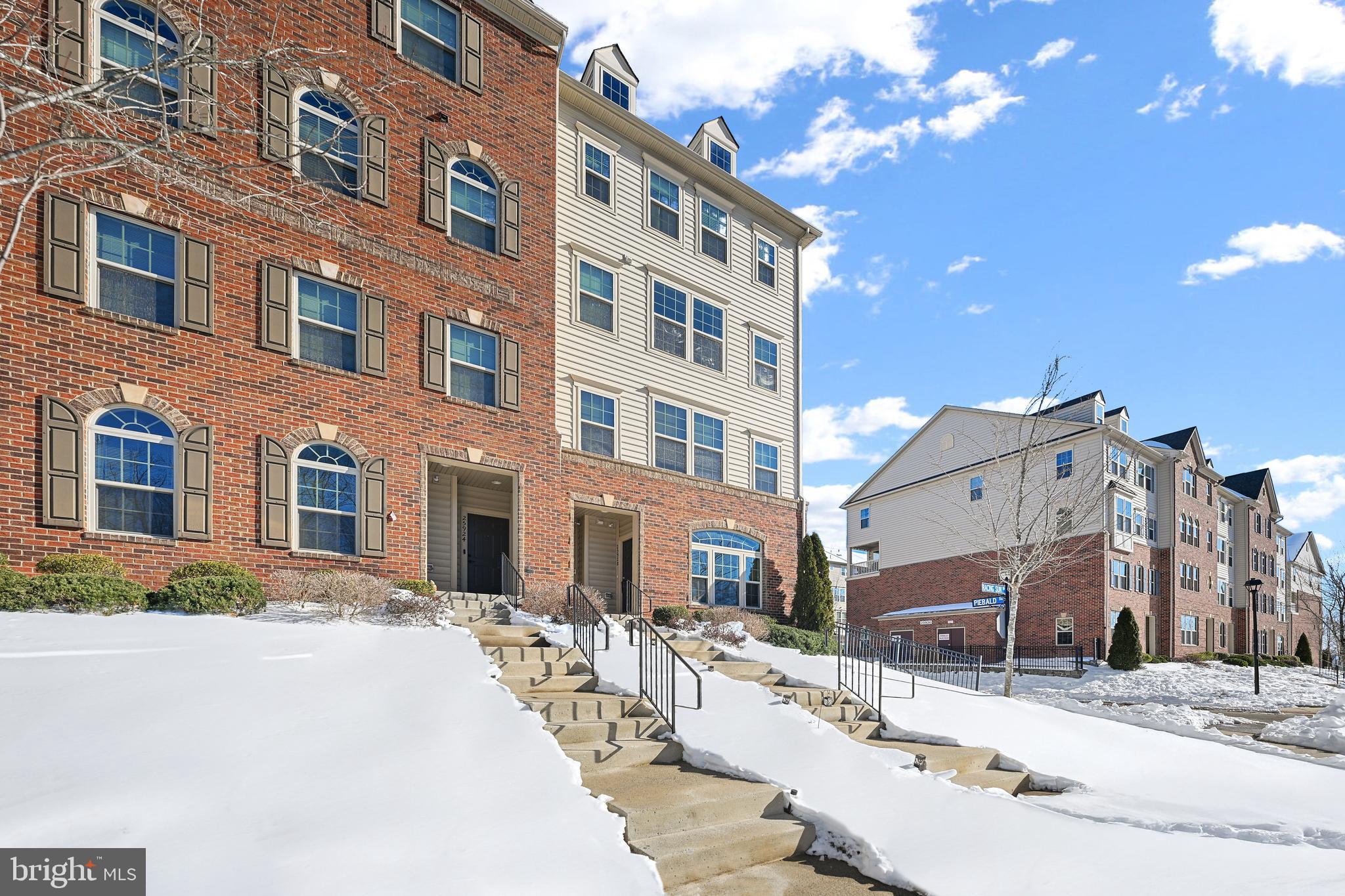 25928 RACING SUN DRIVE 12J