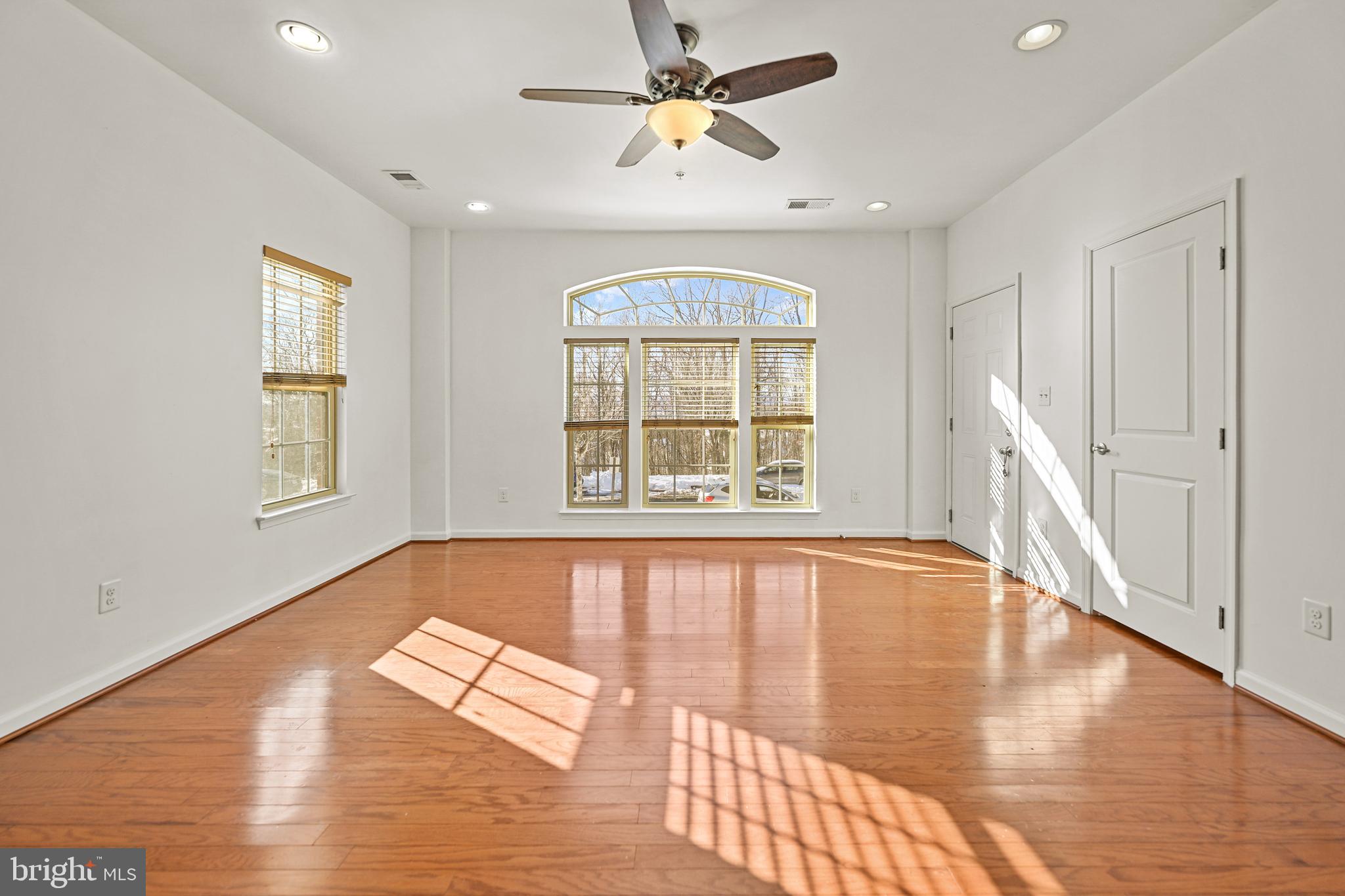 25928 RACING SUN DRIVE 12J