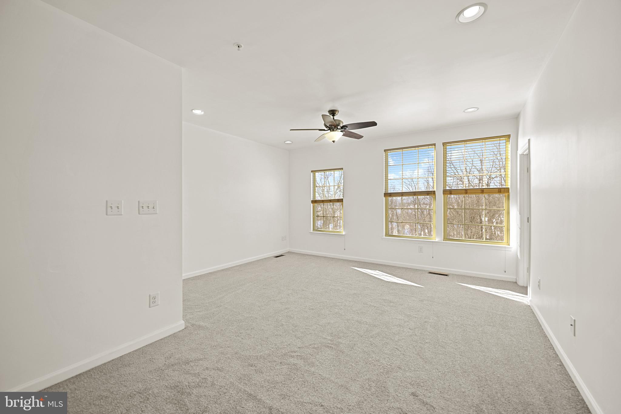 25928 RACING SUN DRIVE 12J