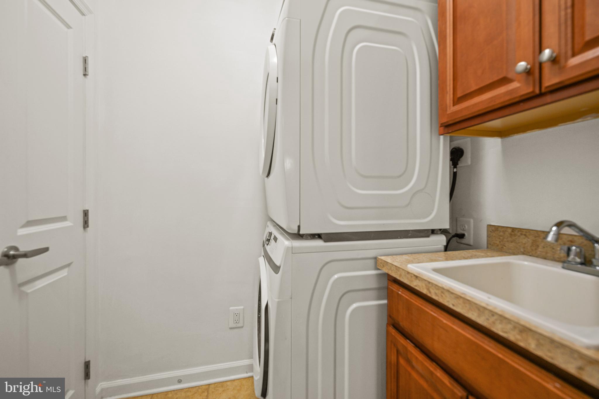 25928 RACING SUN DRIVE 12J