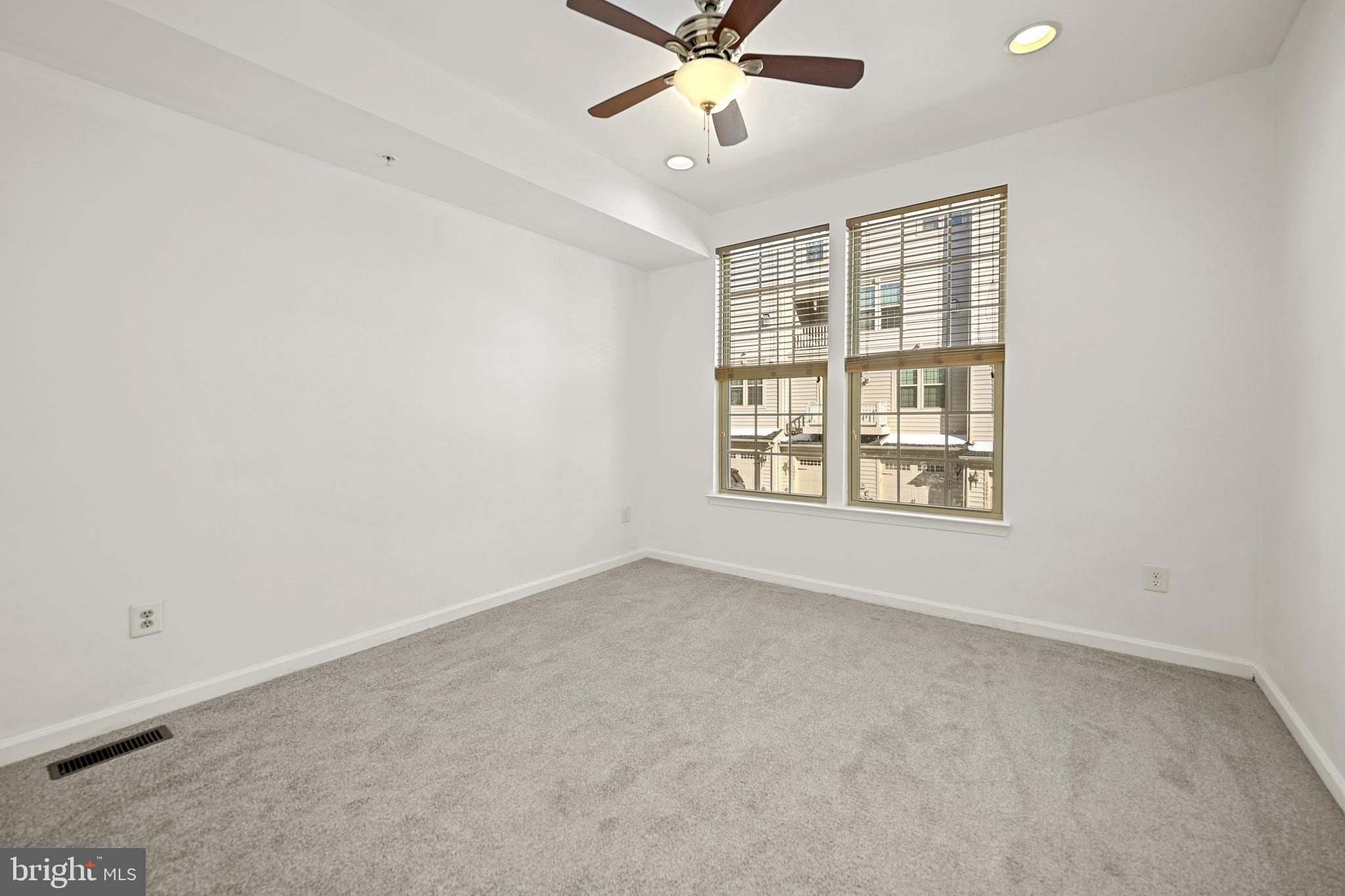 25928 RACING SUN DRIVE 12J