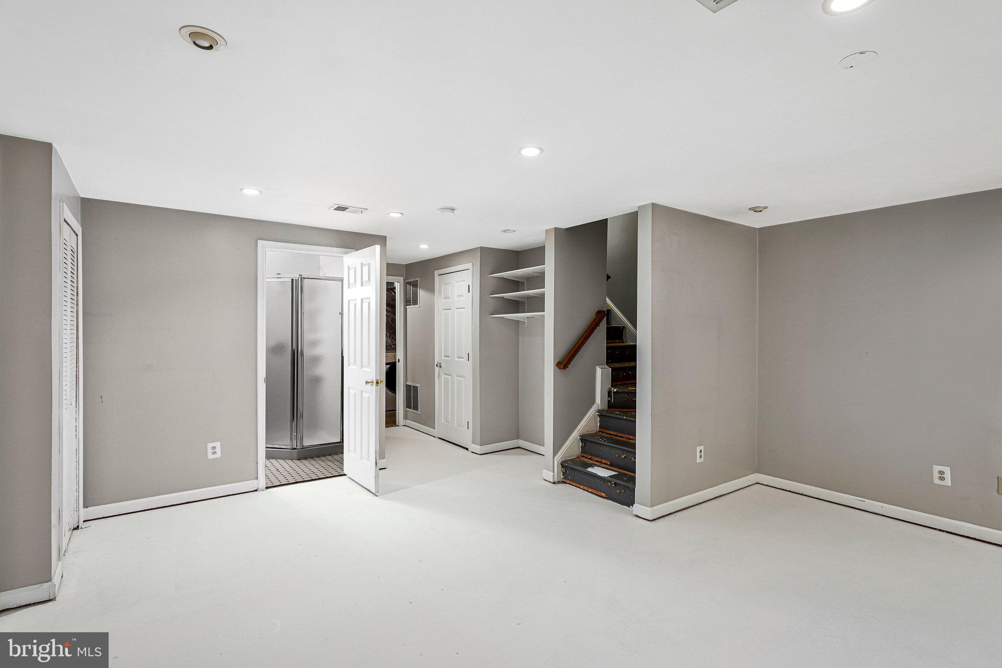 44052 ABERDEEN TERRACE