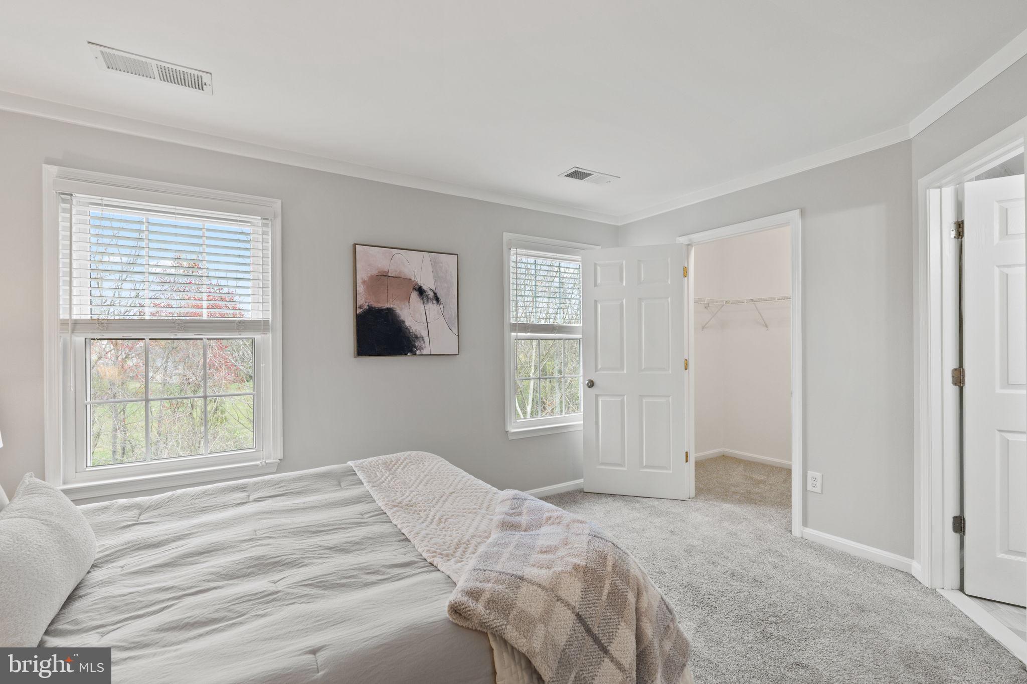 238 Kirby St