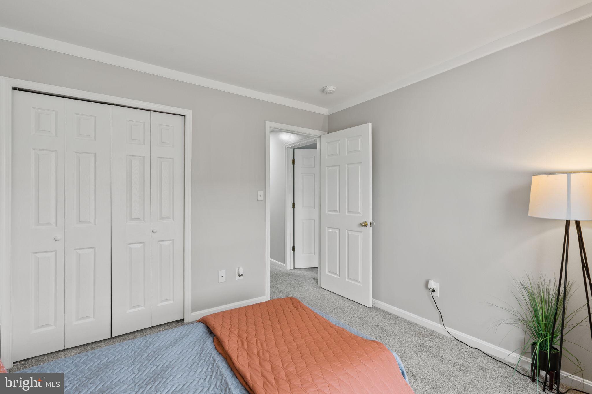 238 Kirby St