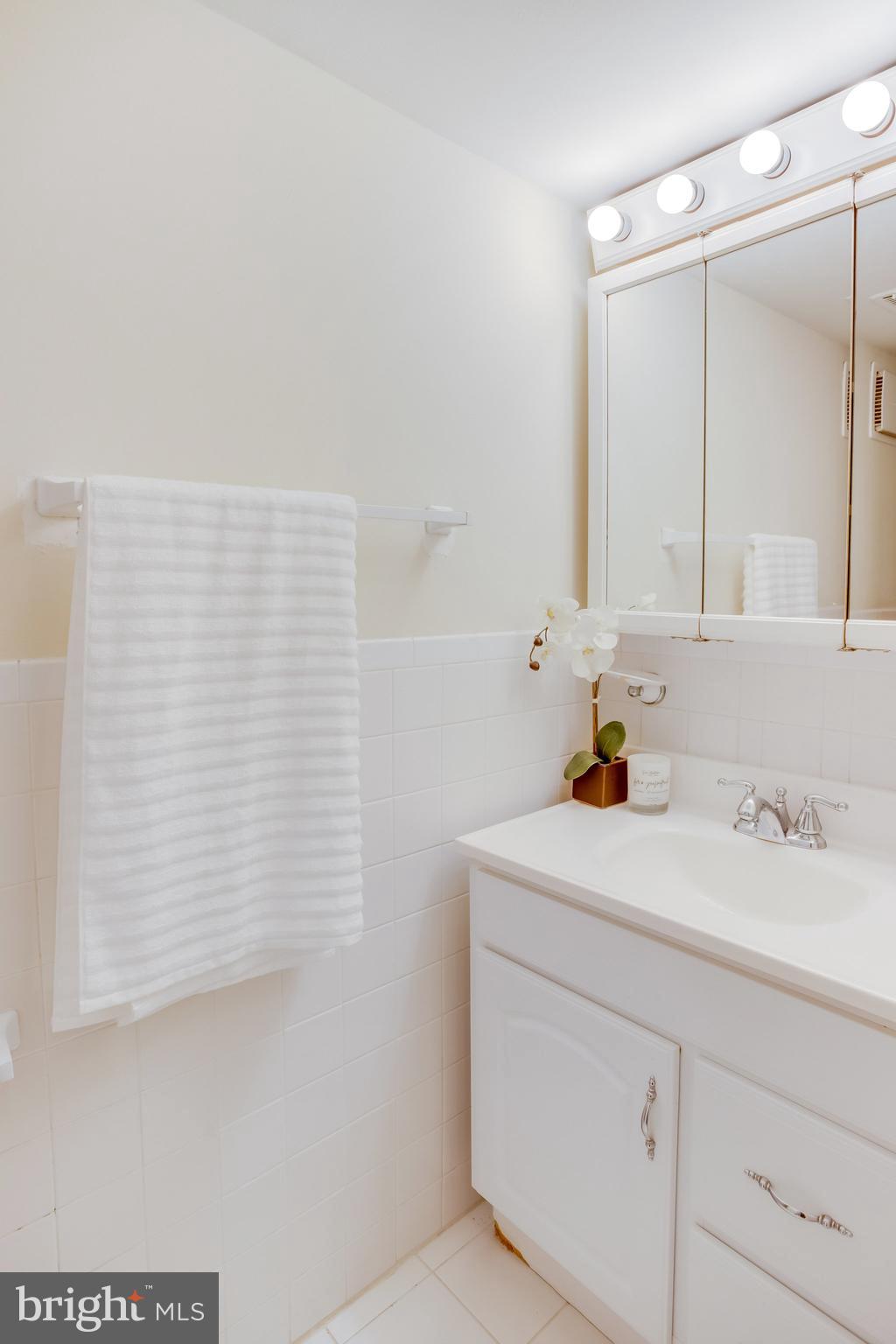 14019 Lindendale ROAD