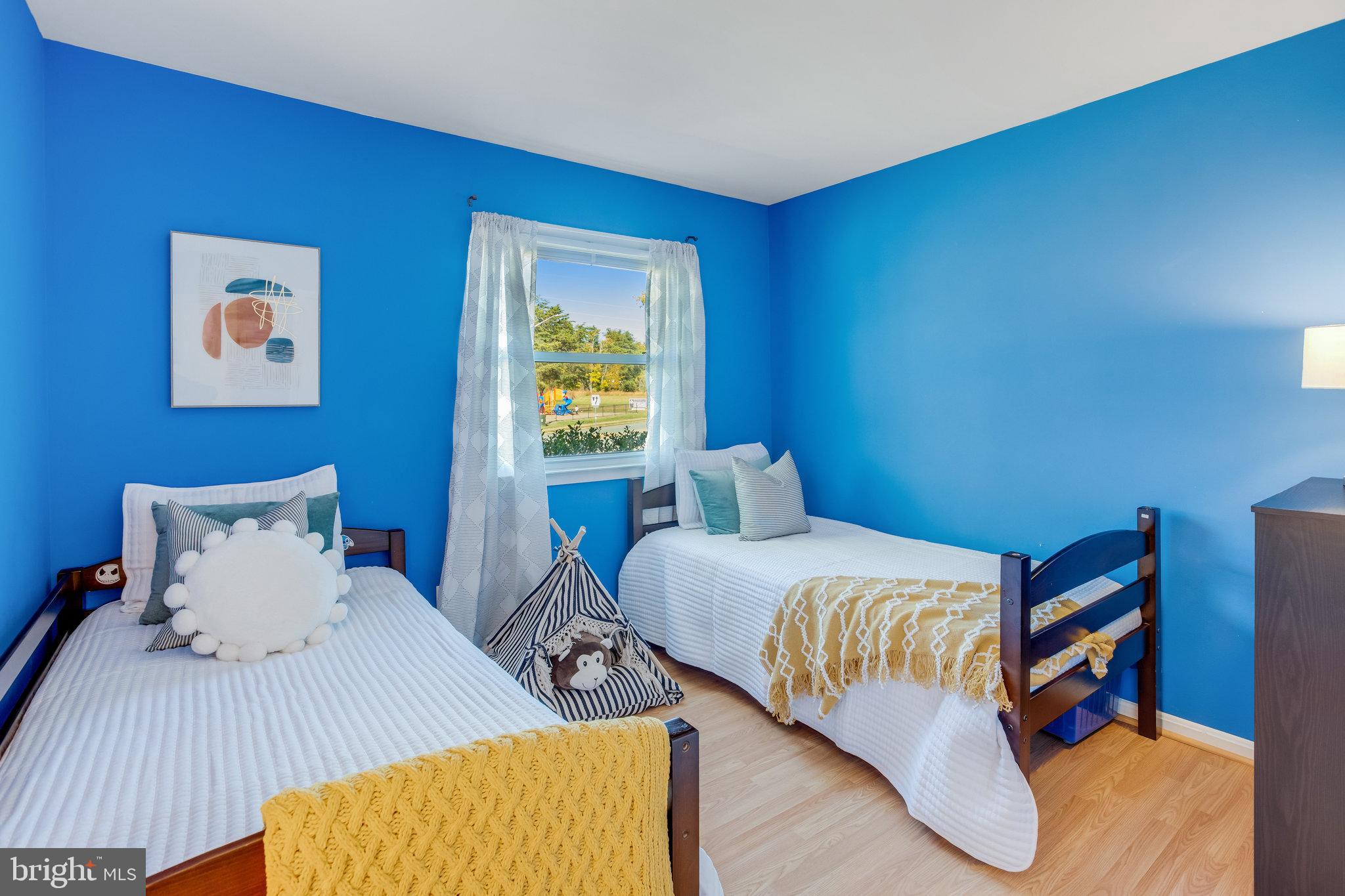 14019 Lindendale ROAD