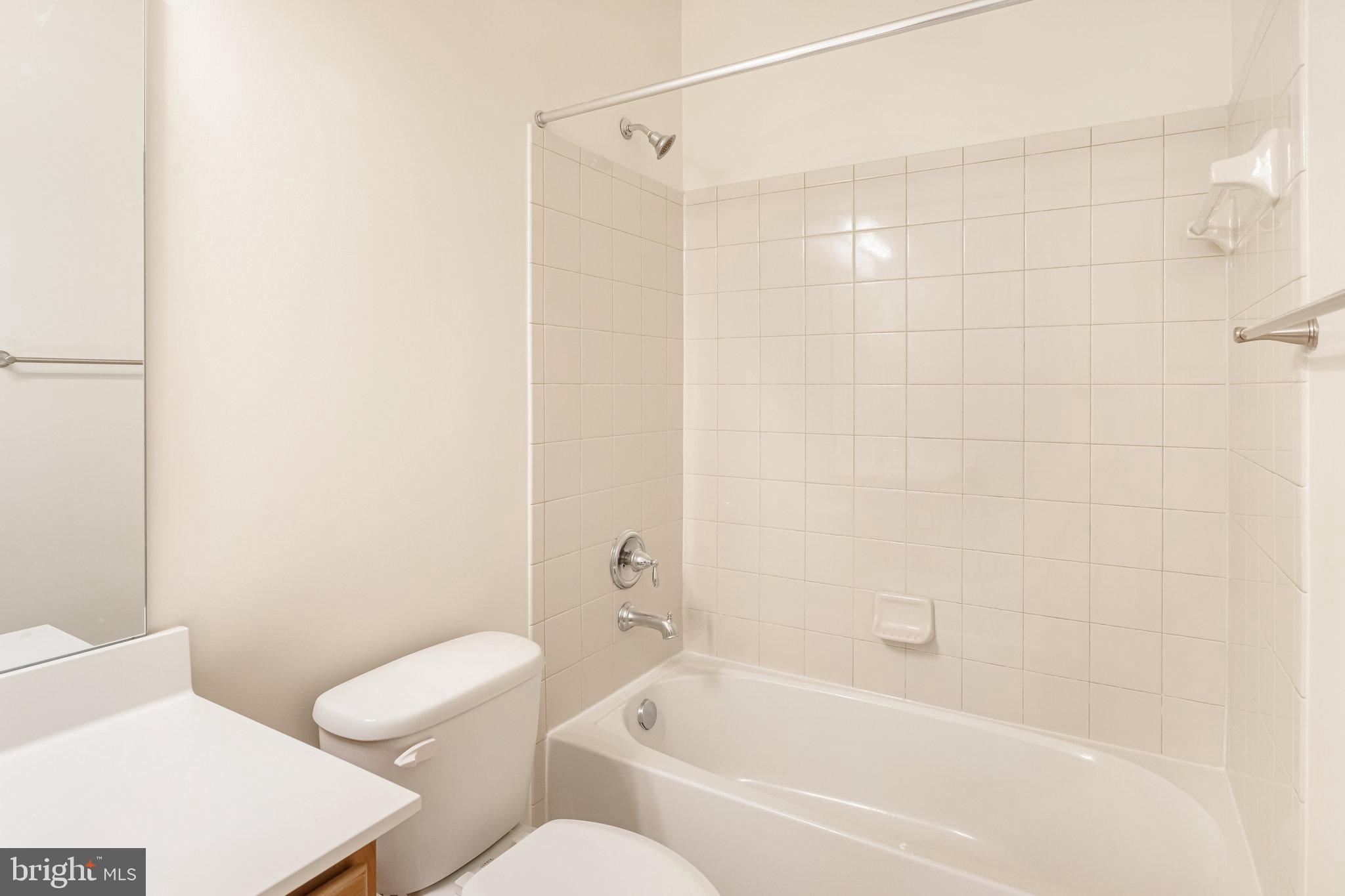 2267 Merseyside DRIVE Unit: 25