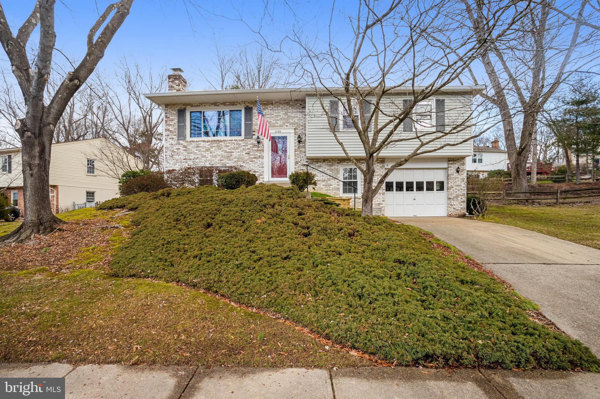 3166 Ironhorse DRIVE
