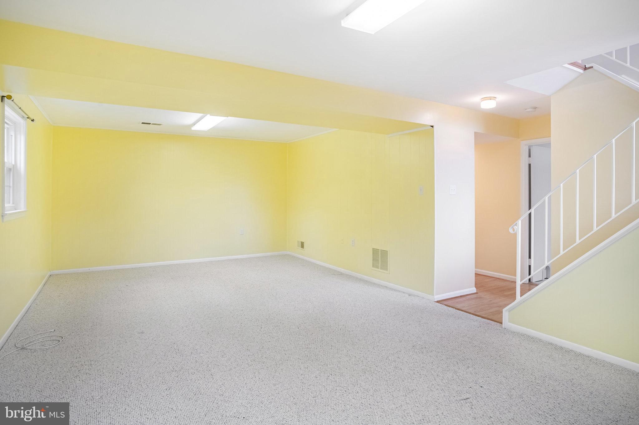 3166 Ironhorse DRIVE