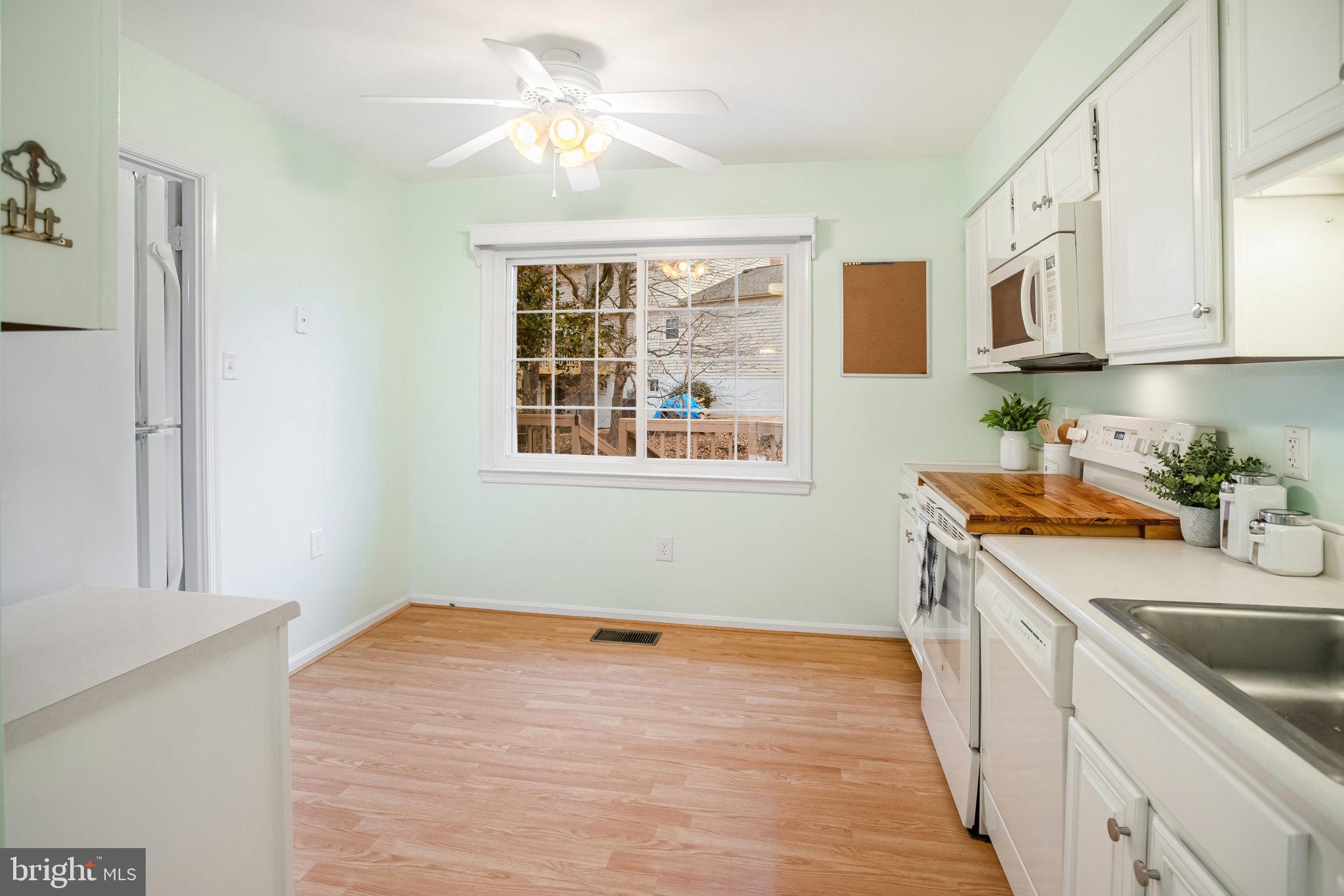 3166 Ironhorse DRIVE