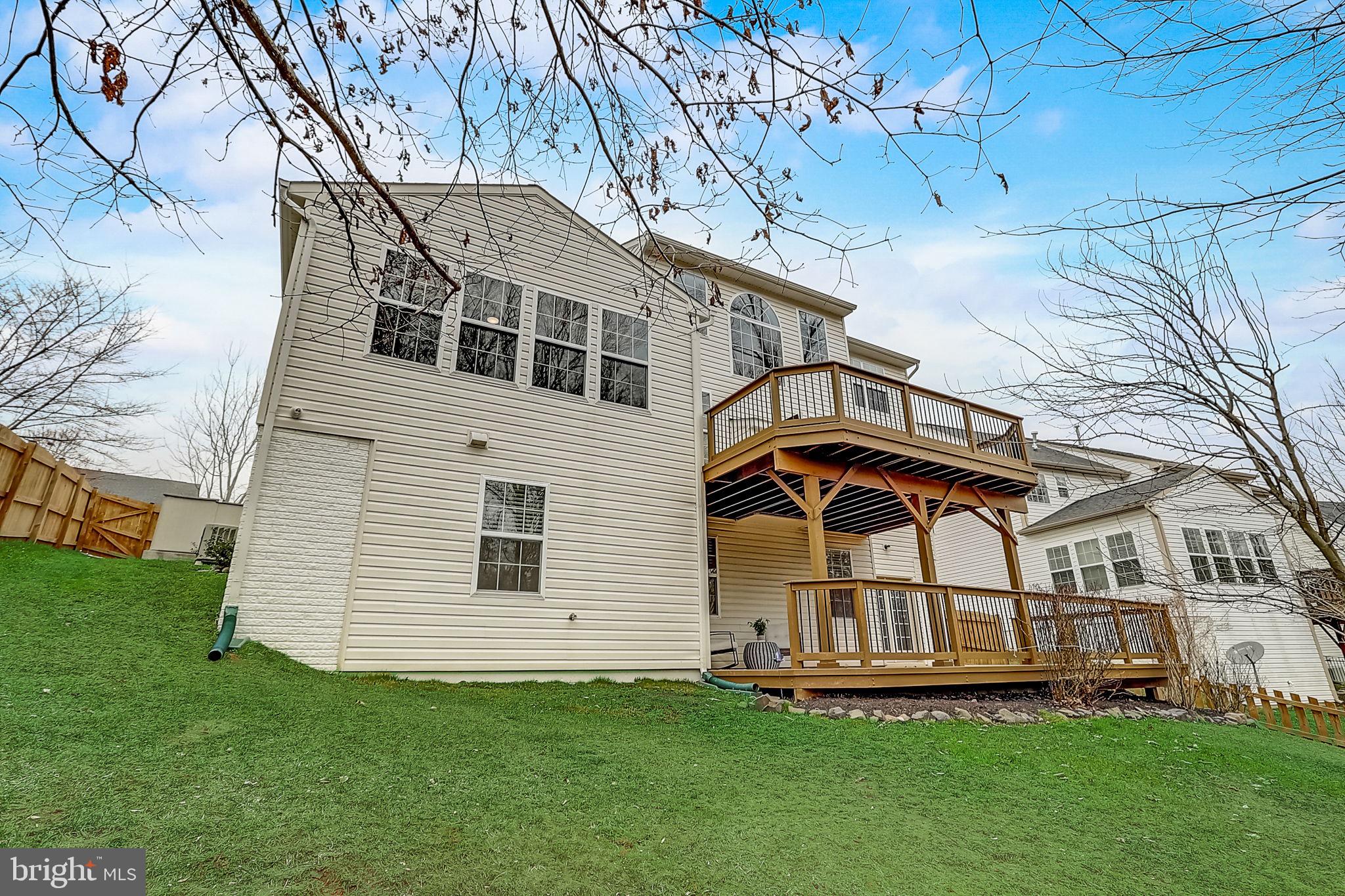 15329 Wits End Dr