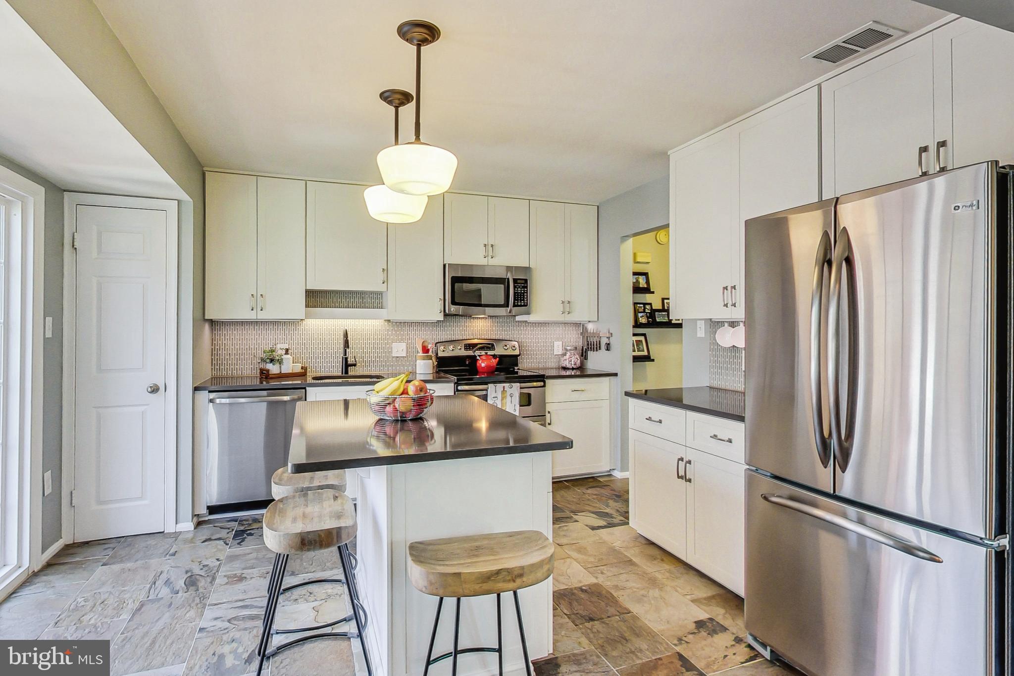 12656 Catawba Dr
