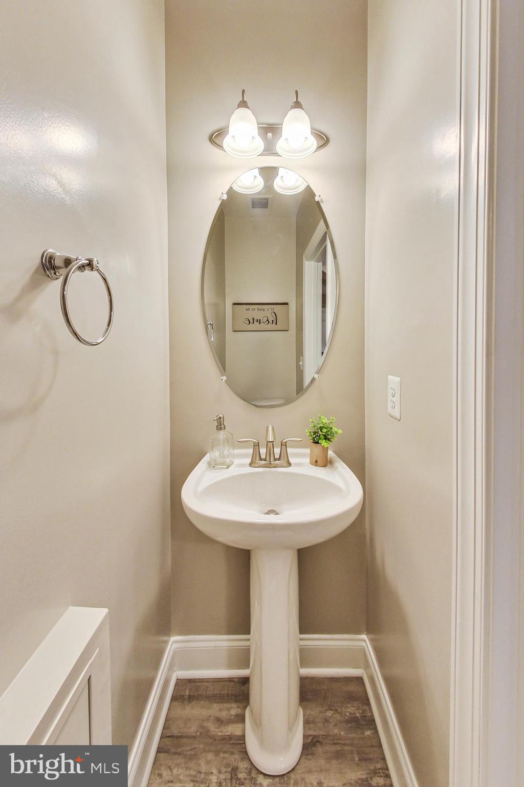 2288 Margraf Cir #386