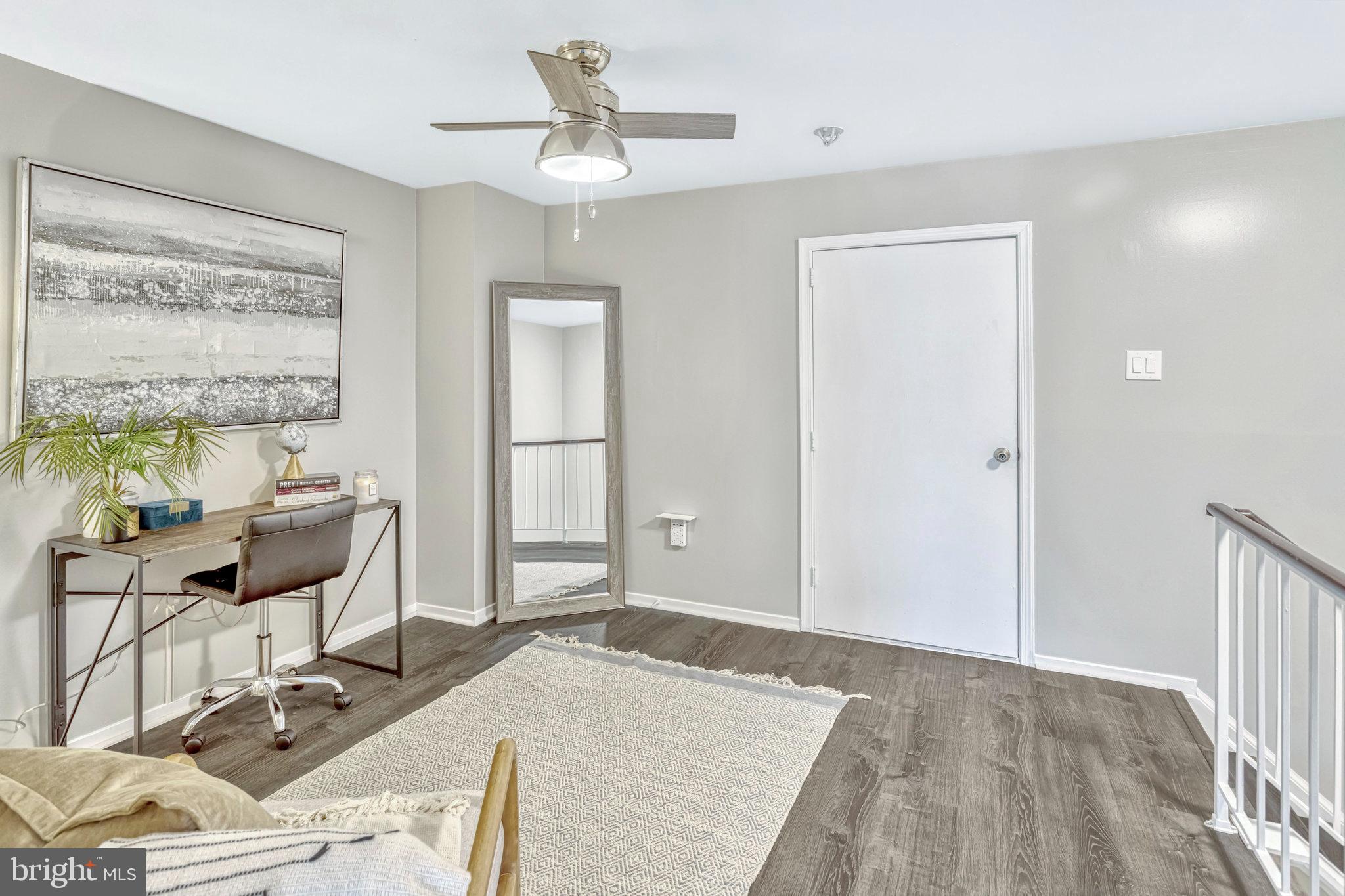 12163 Presidio Way
