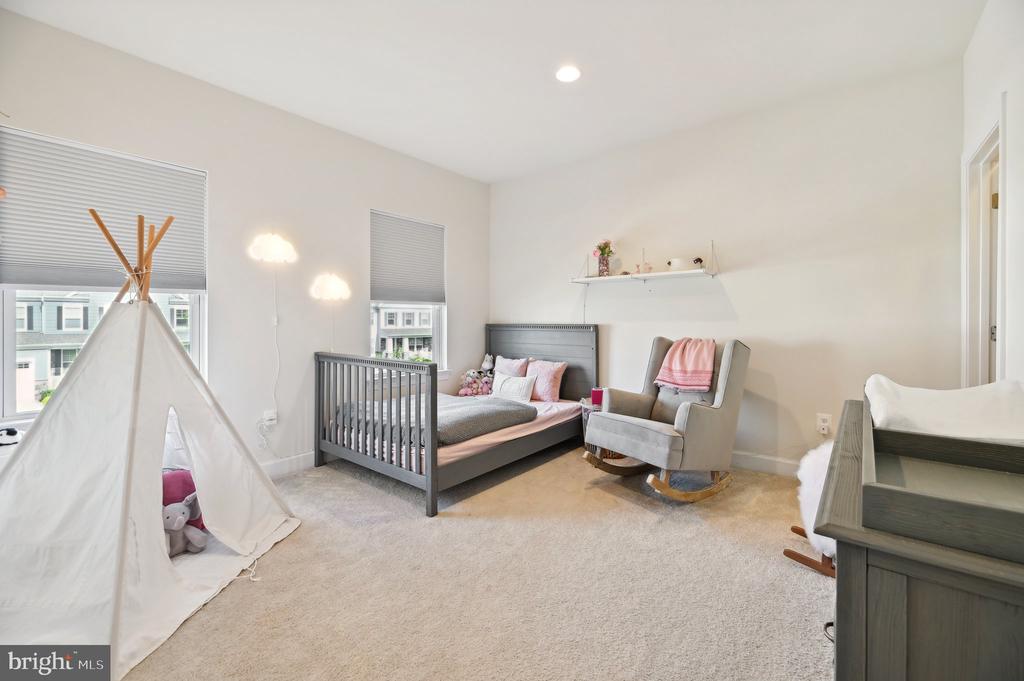 8819 Old Dominion Hunt Cir