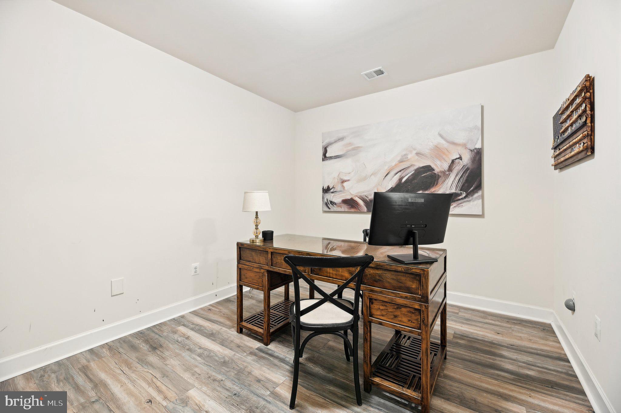 8819 Old Dominion Hunt Cir