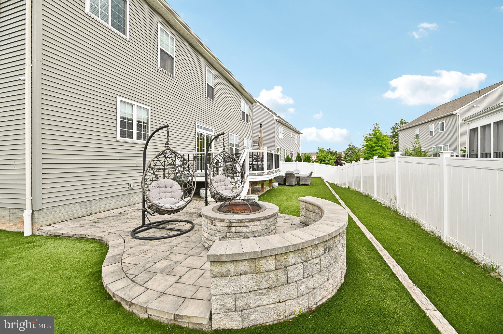 8819 Old Dominion Hunt Cir