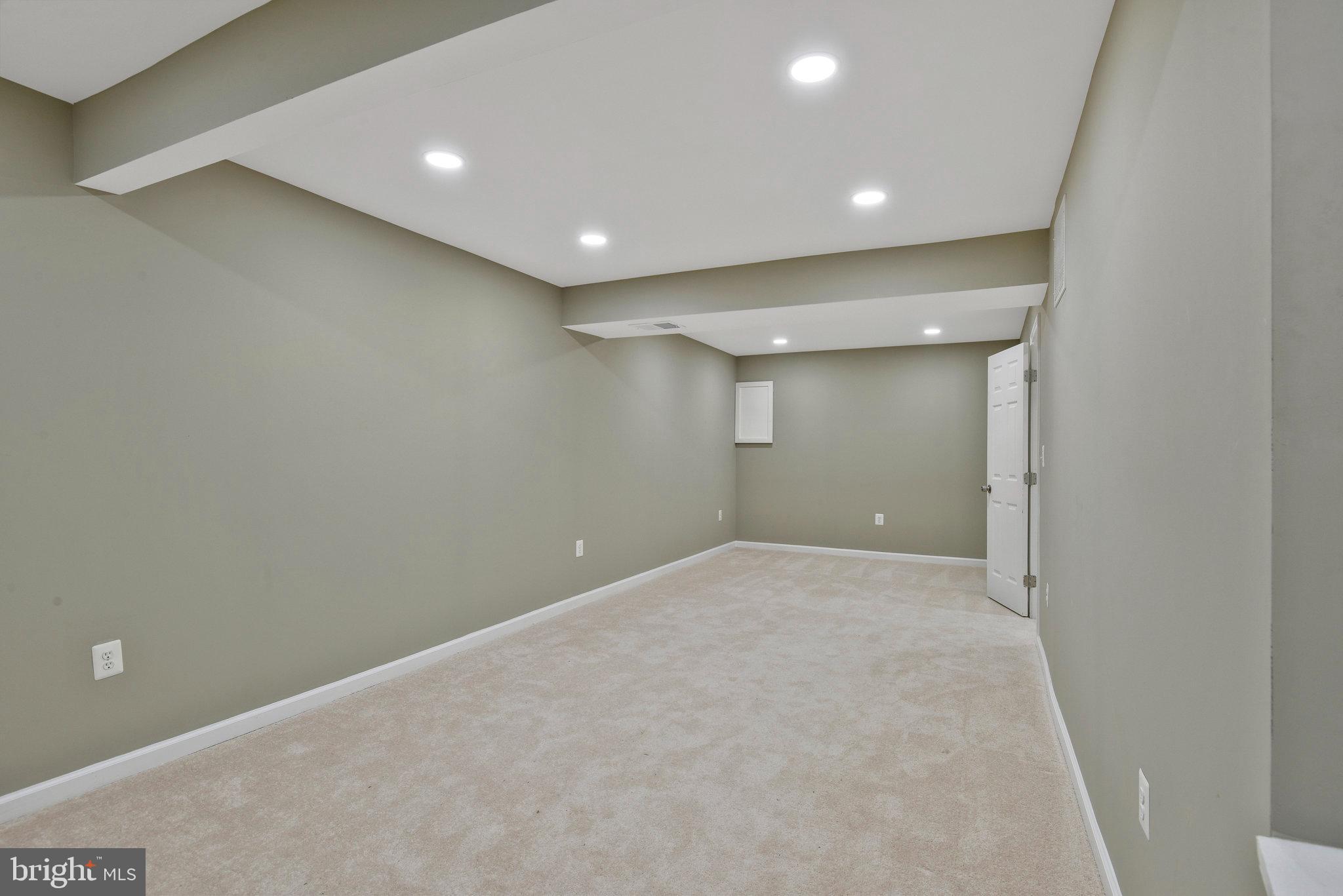 12795 TUMBLING BROOK LN