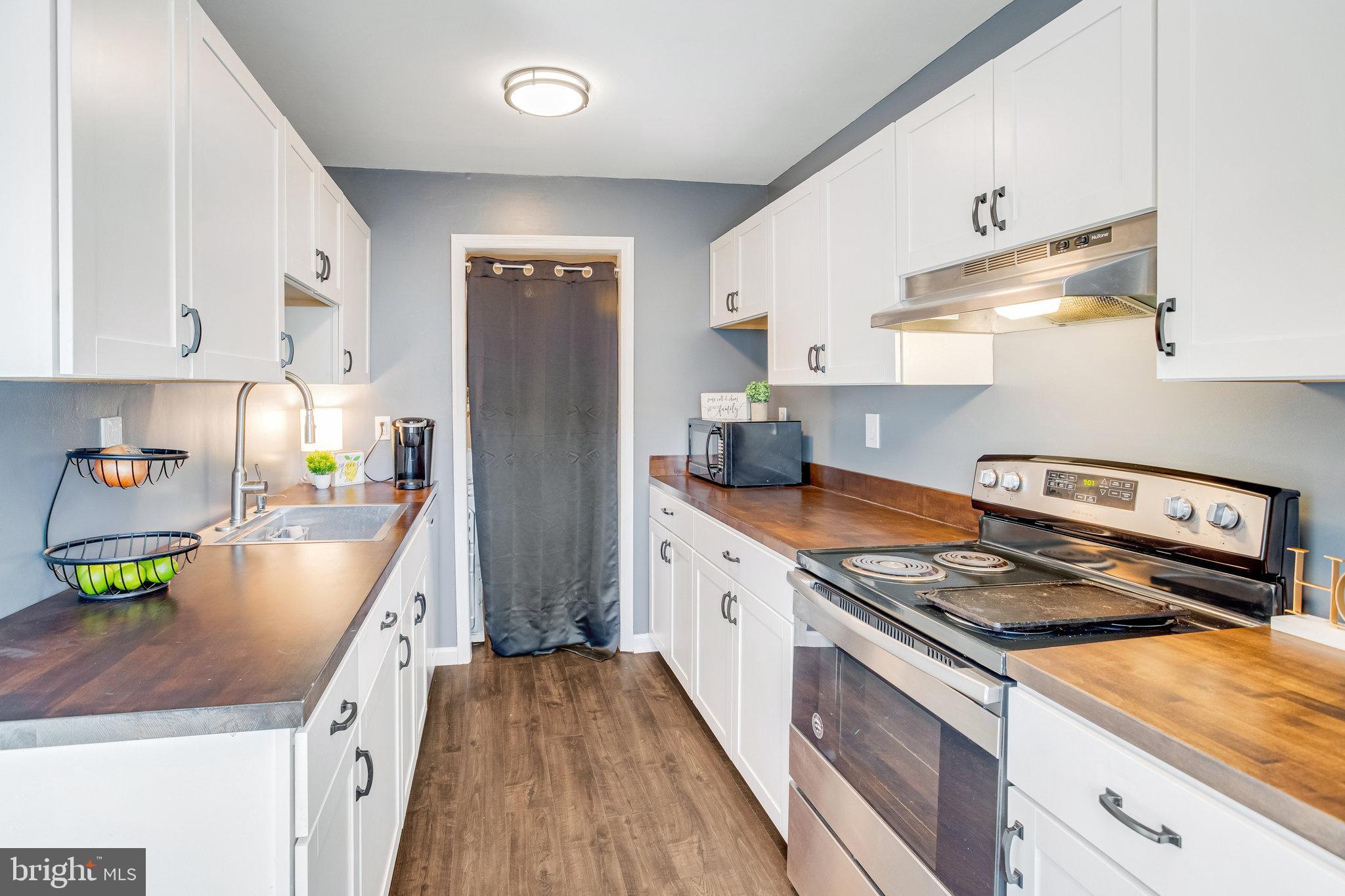16609 Fern Pl