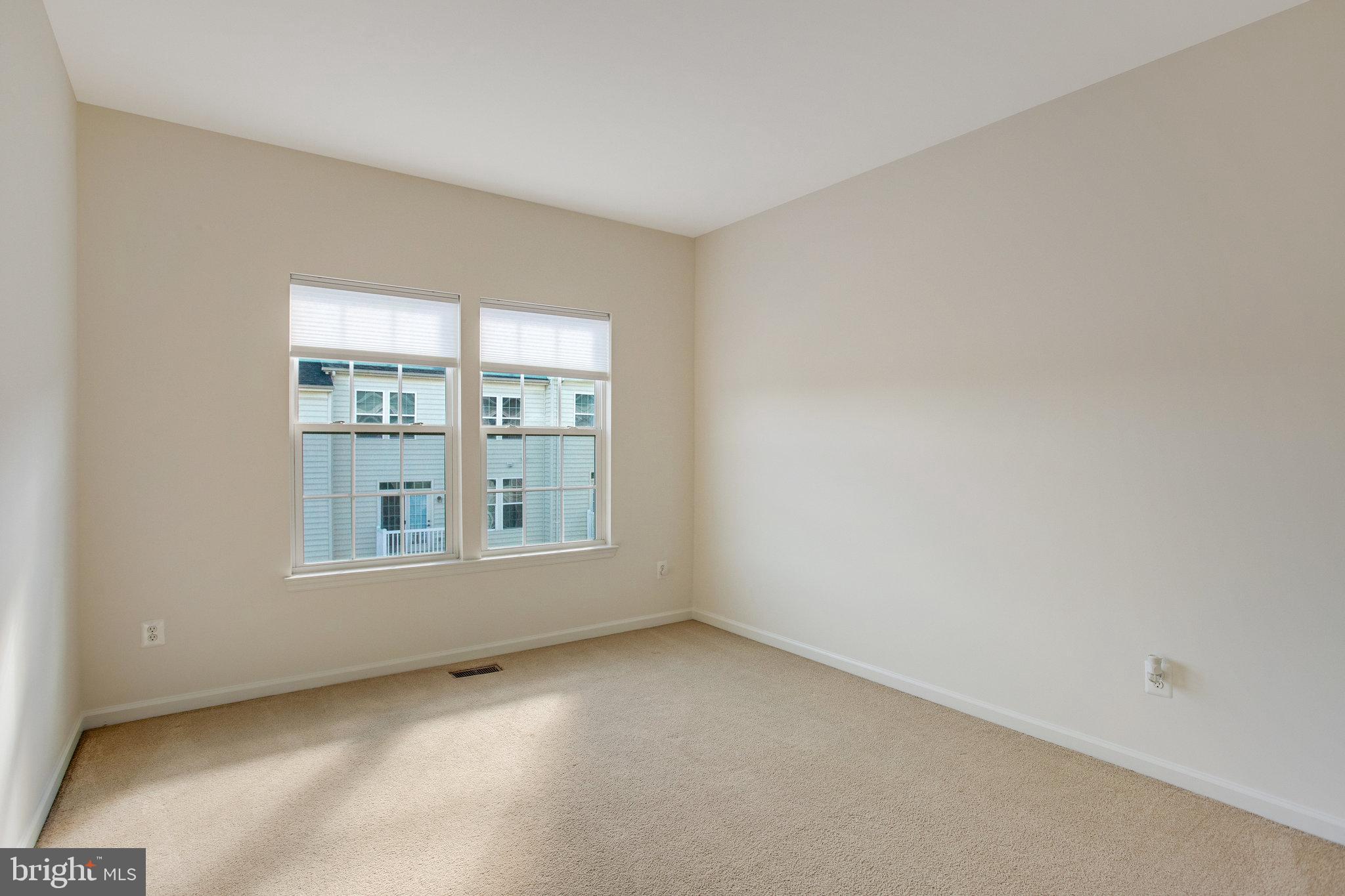15053 Leicestershire St