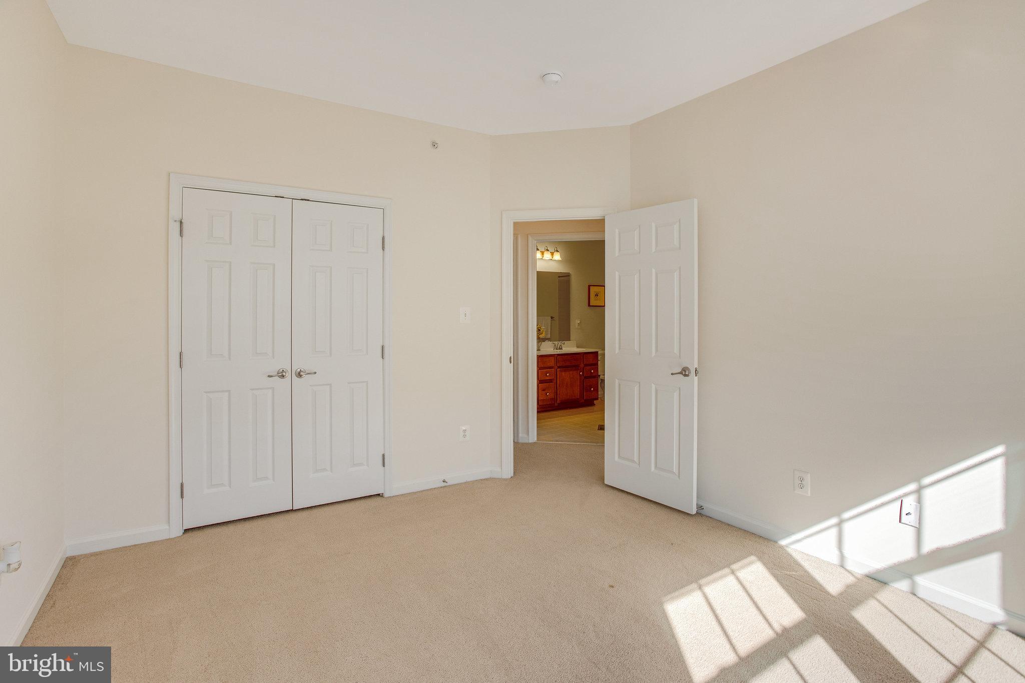 15053 Leicestershire St