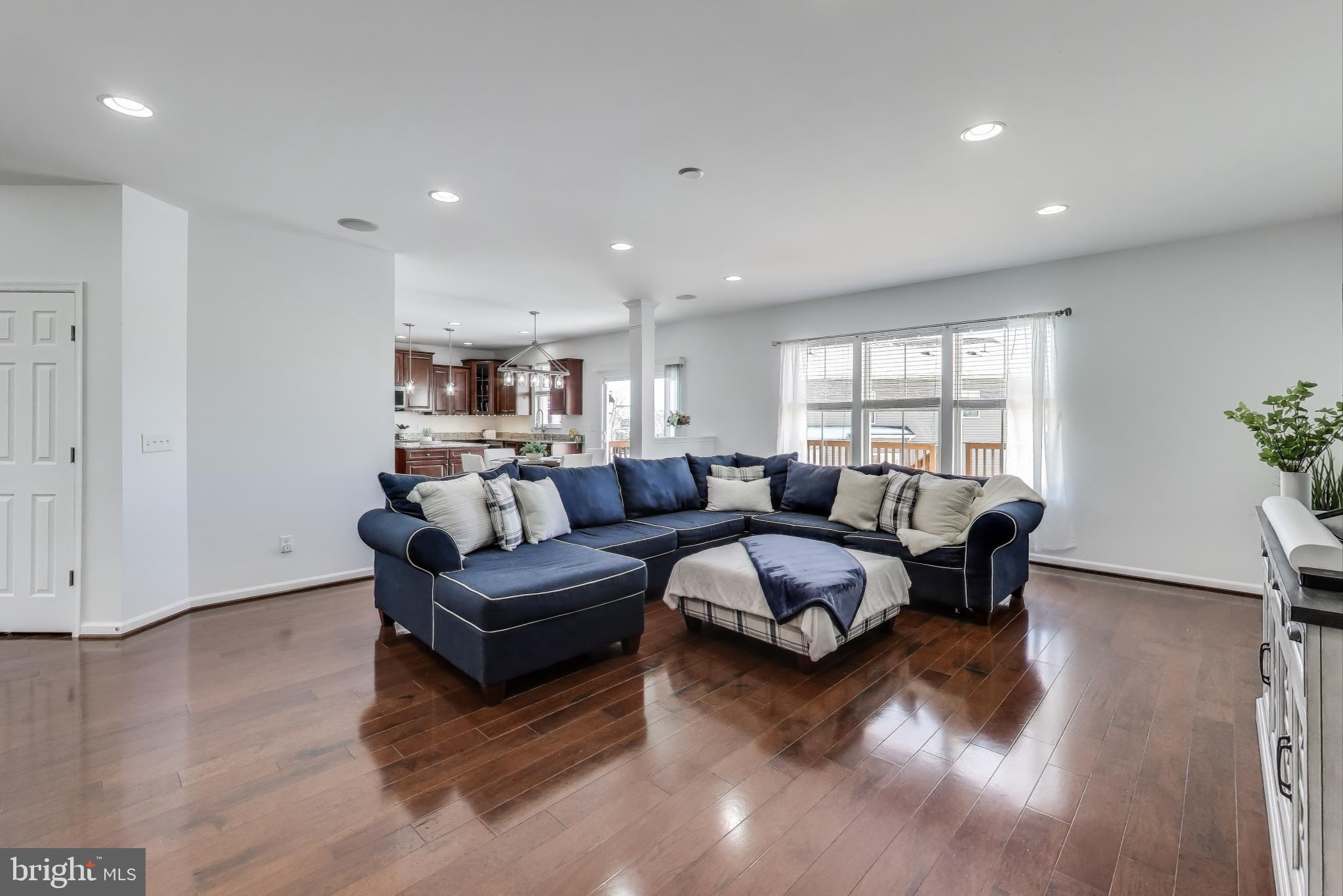5562 Spriggs Meadow Dr