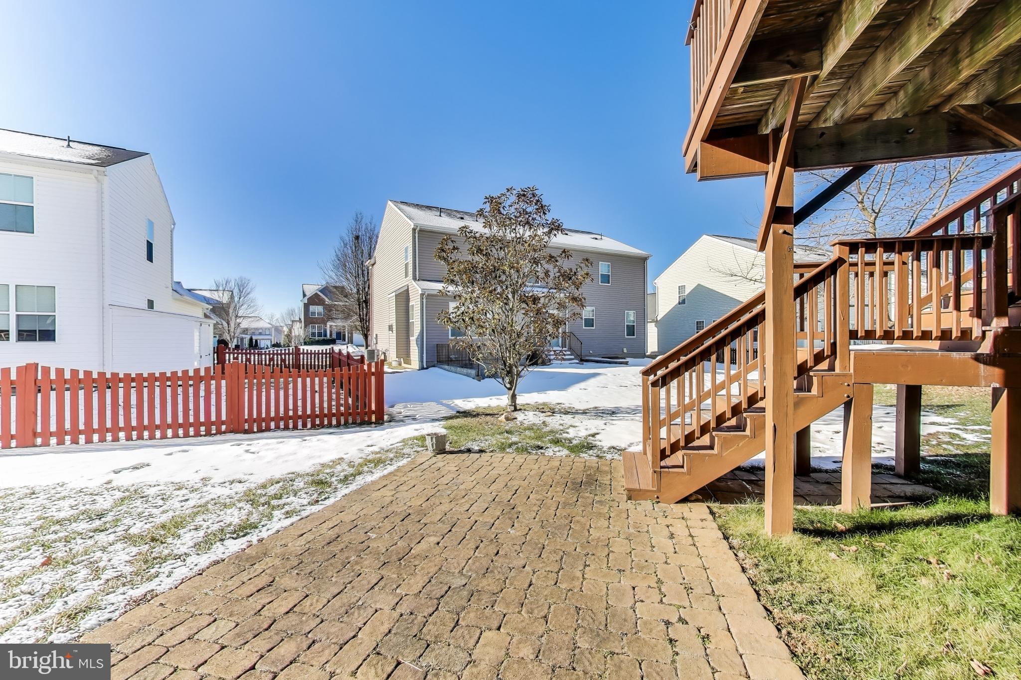 5562 Spriggs Meadow Dr