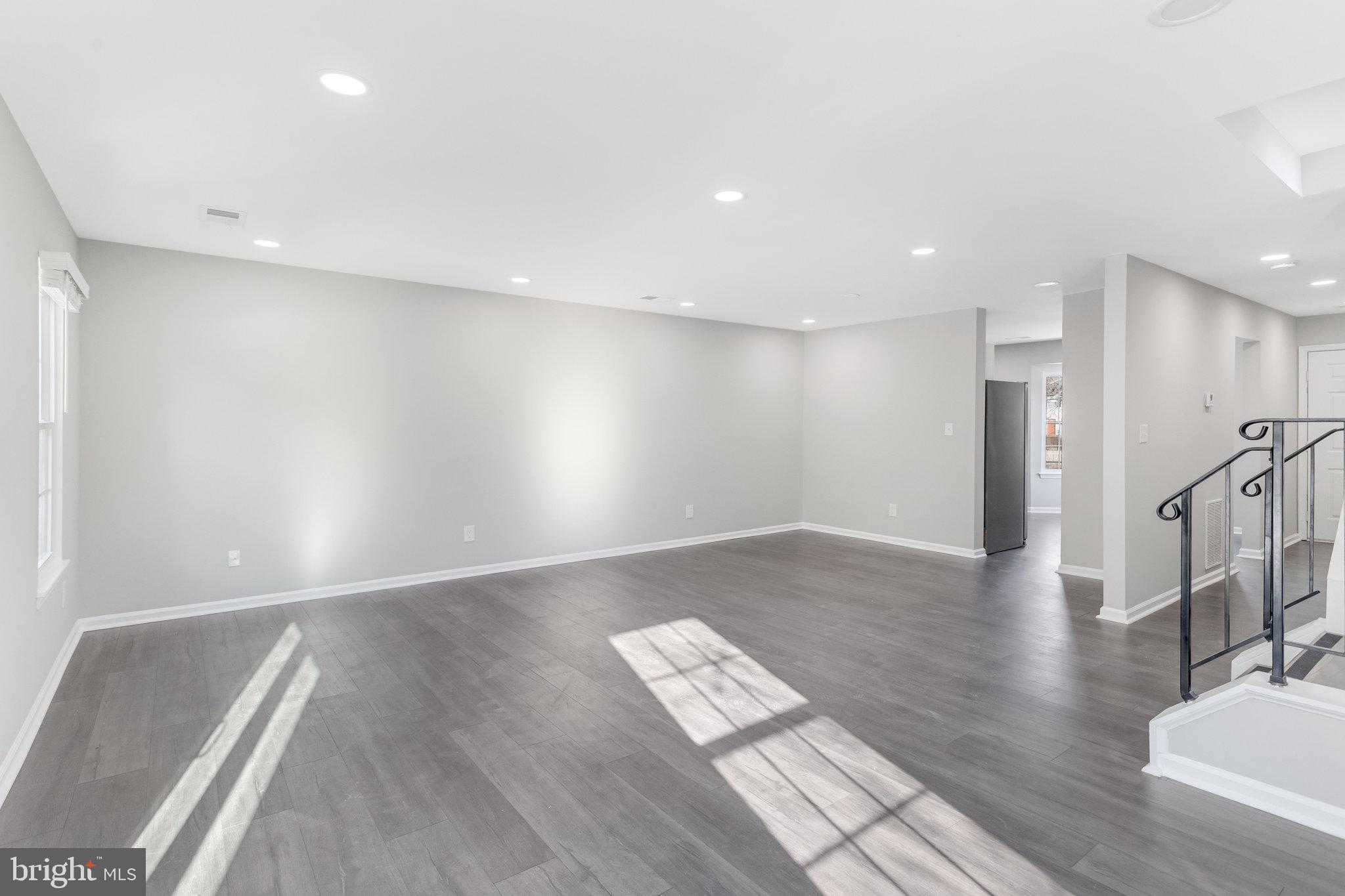 16282 TACONIC CIR