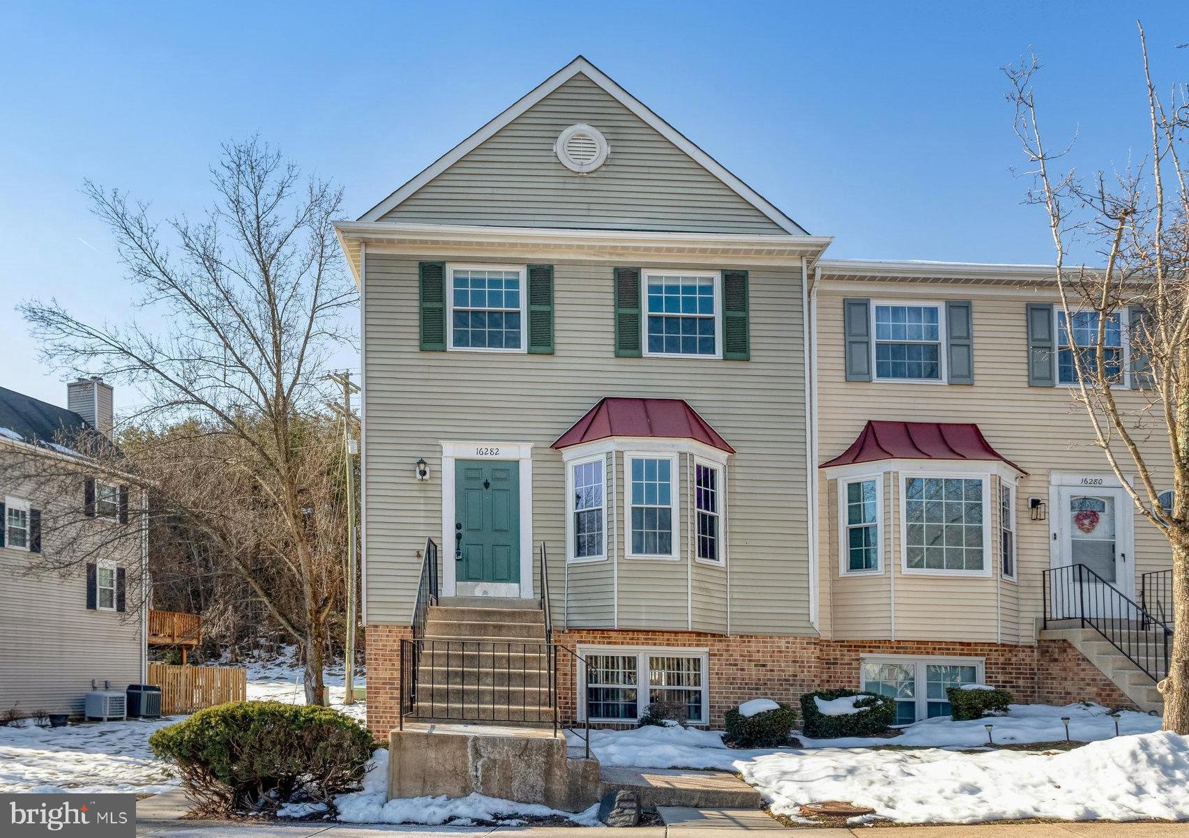 16282 TACONIC CIR