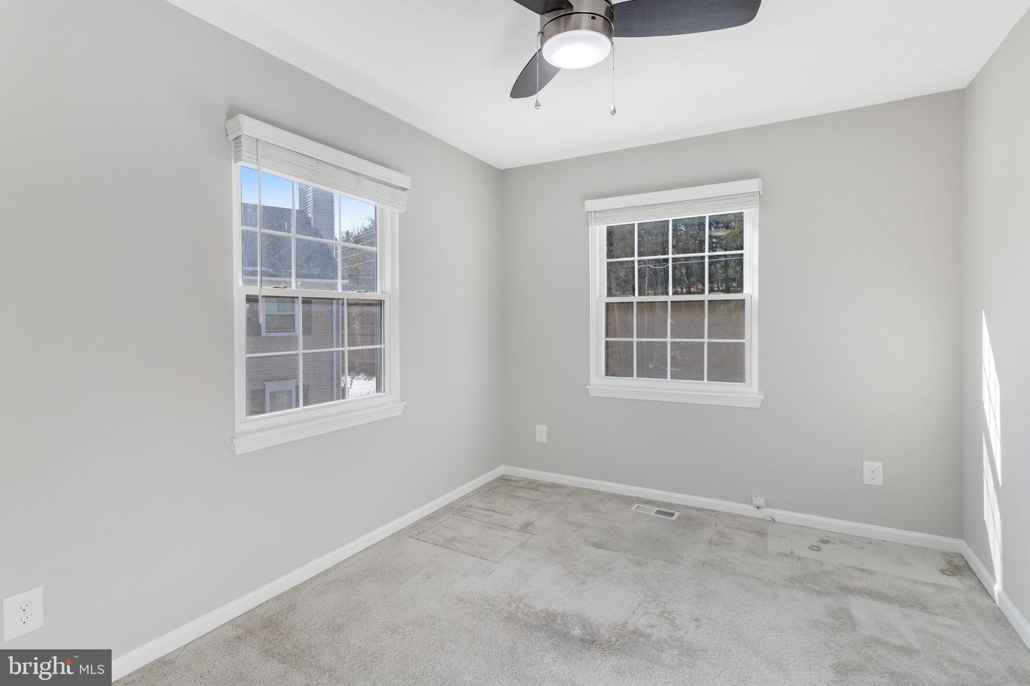 16282 TACONIC CIR