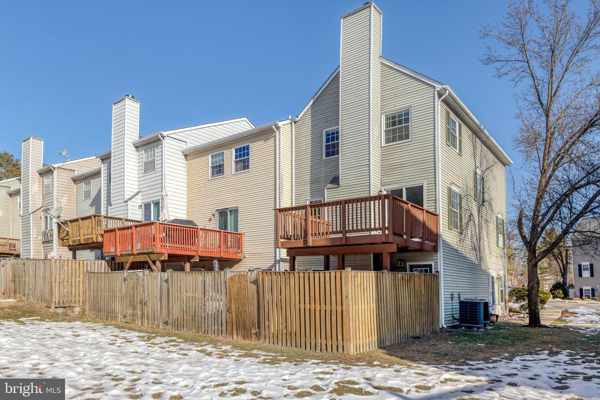 16282 TACONIC CIR